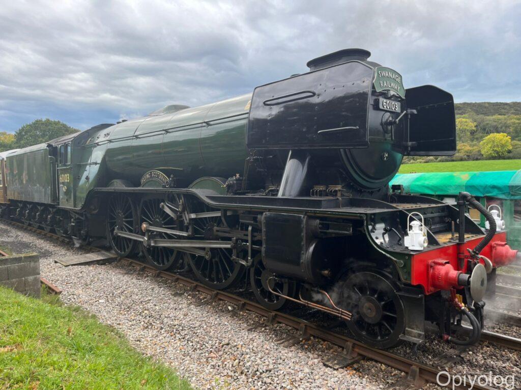 鉄道発祥の国！イギリスの蒸気機関車 | ロンドン生活はじめました。